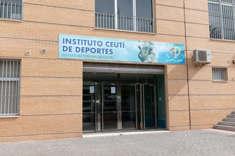Las instalaciones, actividades y escuelas deportivas del ICD mantendrán sus horarios durante la Semana Blanca