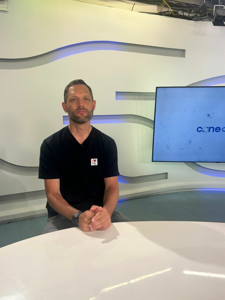 ‘Taconi’: “Esperamos que la balanza caiga de nuestro lado y podamos estar la próxima temporada en la élite del fútbol sala femenino”
