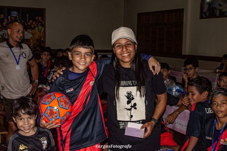 Solidaridad y deporte unidos por la AD Ceuta FC