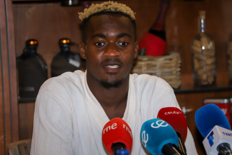Presentación oficial de Aboubacar Bassinga