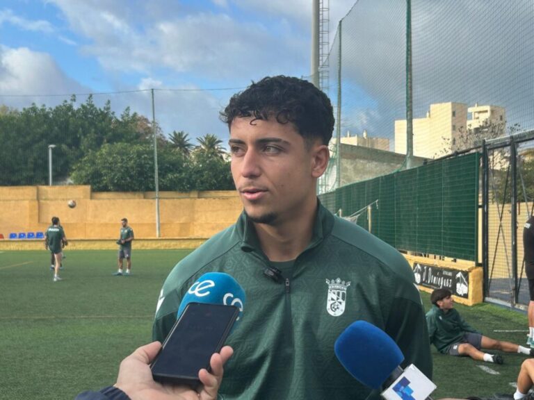 Javi Gámez: “Vamos a por los tres puntos, sabemos lo importante que es ganar fuera de casa”