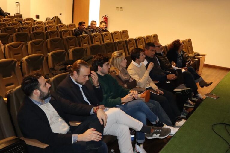 La Oficina de Clubes de LALIGA mantiene una jornada de trabajo con la AD Ceuta FC